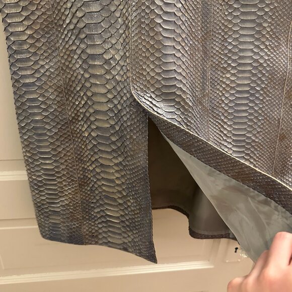 1990S CALVIN KLEIN Light Blue Snake Skin Hand Dyed Pencil Skirt - Picture 3 of 6